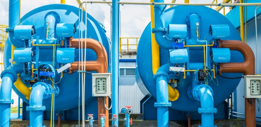 Duplex double shut-off valves and bleeder valves for modern water treatment processes